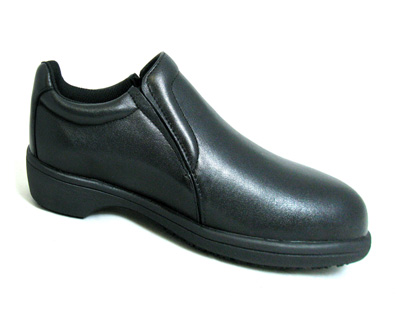 Genuine Grip Women's Slip On - Black